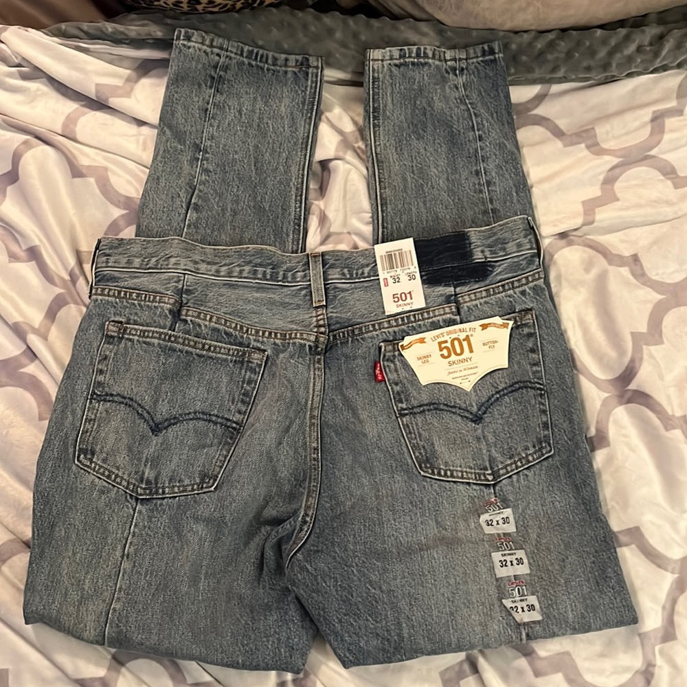 Levi’s 501 skinny jeans 32x30 NWT